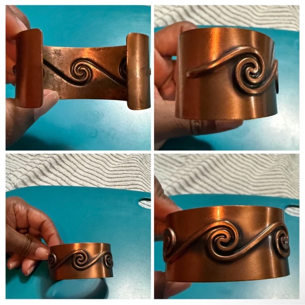 Bundle of Copper Bracelets - Picture 3 of 4
